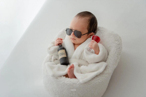 衡水宝宝总是吐奶怎么回事