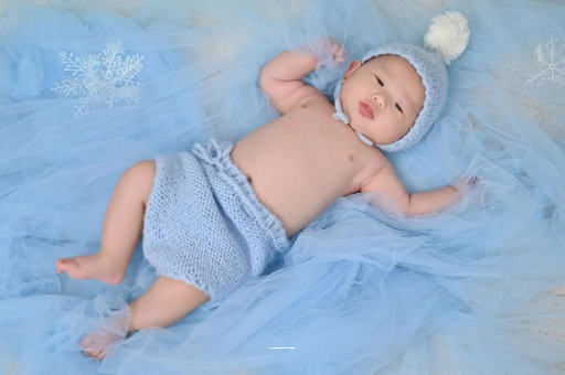 衡水宝宝睡觉爱笑 衡水宝宝睡觉爱笑